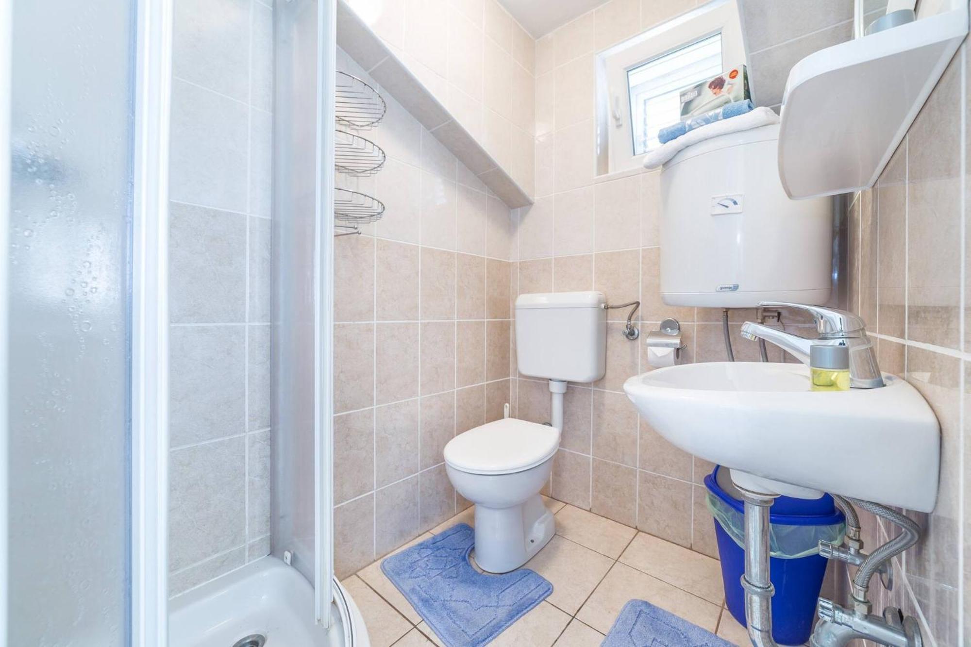 Nikol Apartment Vodice Luaran gambar