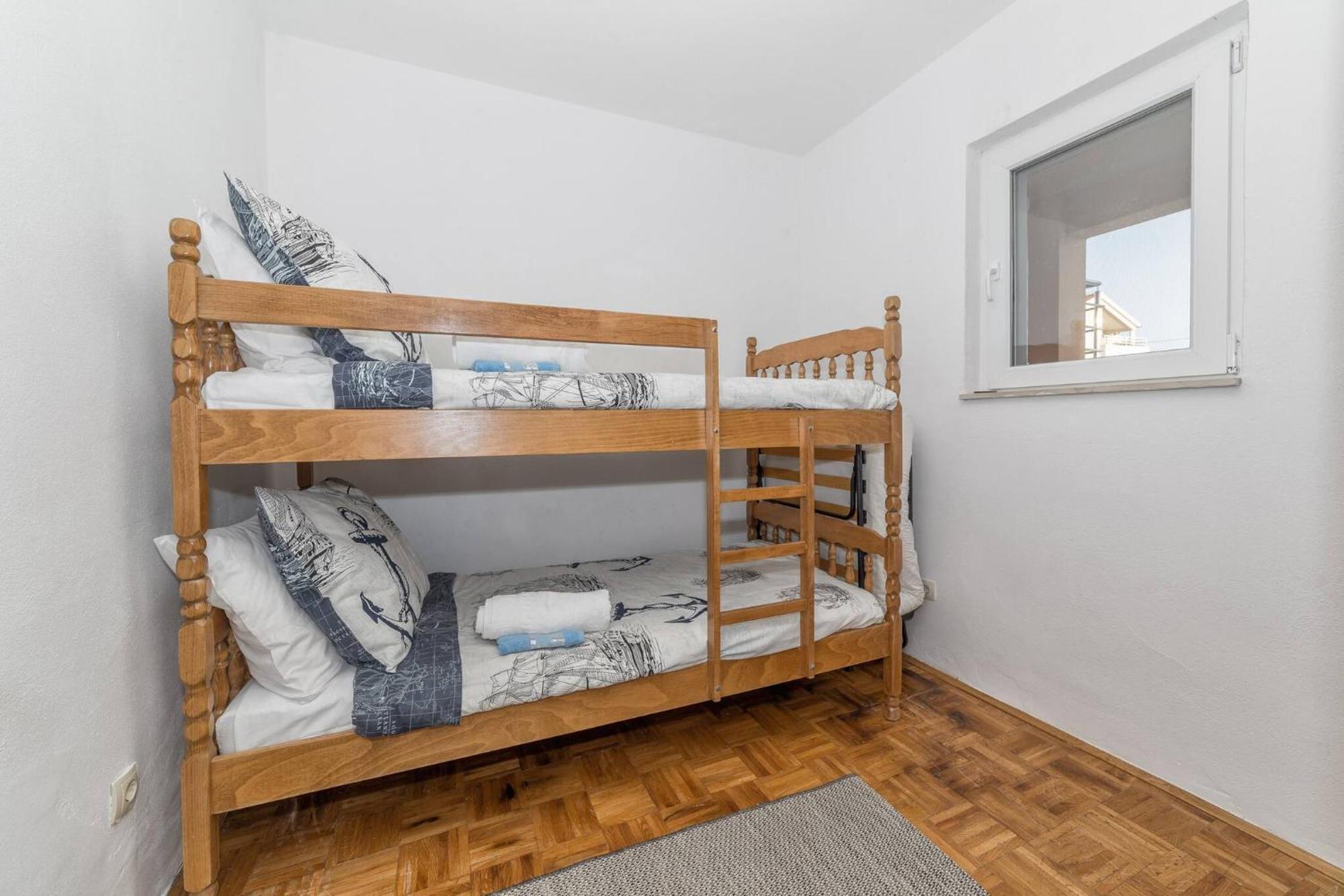 Nikol Apartment Vodice Luaran gambar